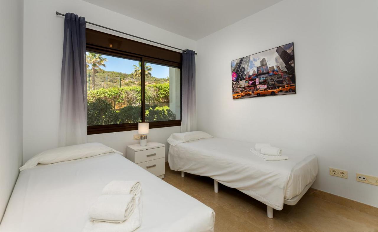 2149-Amazing Groundfloor 3 Bedrooms On Golf, Pools Alcaidesa Exteriör bild